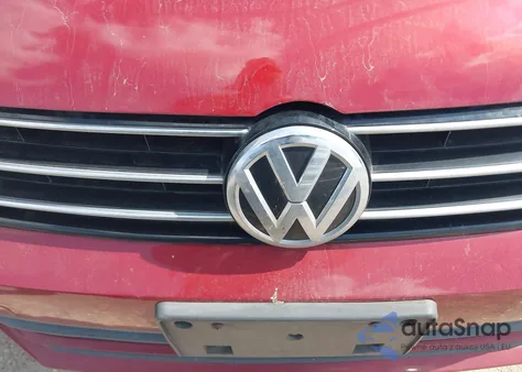 2017 Volkswagen Jetta 1.4T S z USA, uszkodzony, nr VIN 3VW2B7AJ3HM232391